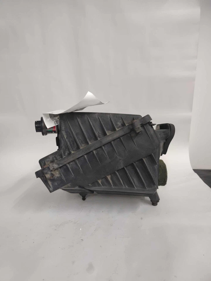 Limpador de ar 1999-2002 Chevrolet Silverado 1500 - Imagem 2 de 4