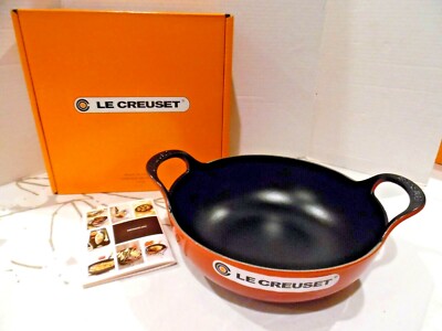 LE CREUSET ENAMELED CAST IRON CERISE RED BLACK ENAMEL BALTI DISH 3QT NEW TAG BOX