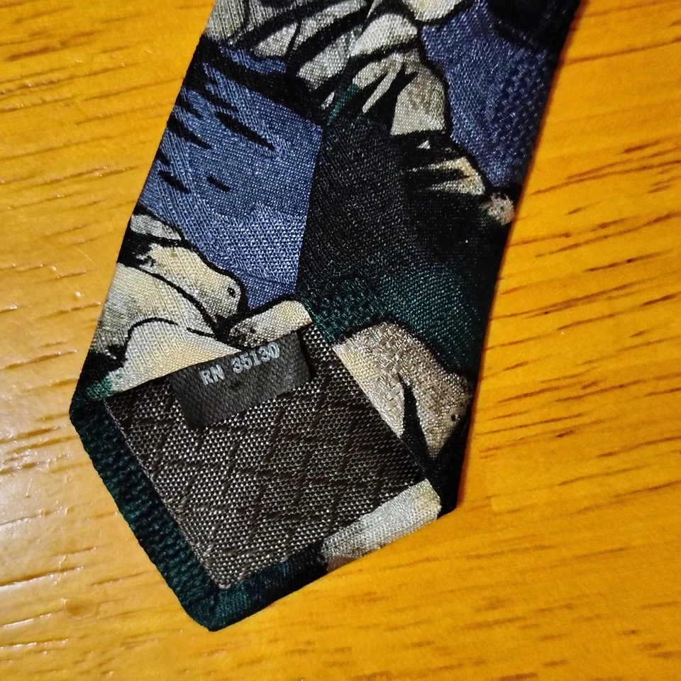 Vintage - Gravata Master - Cabana de madeira na floresta - Fundo artístico - Antigo - Imagem 4 de 4