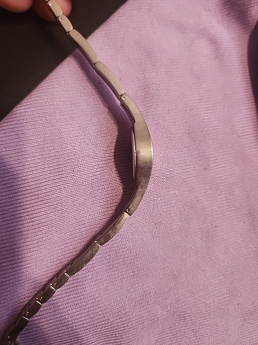 Vintage Relic Womens  Diamond Edge Wrist Watch View 4