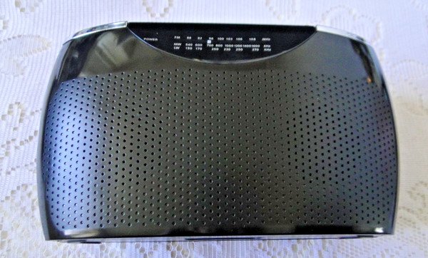 Poste Radio Portátil CARREFOUR BPR2399 Funciona