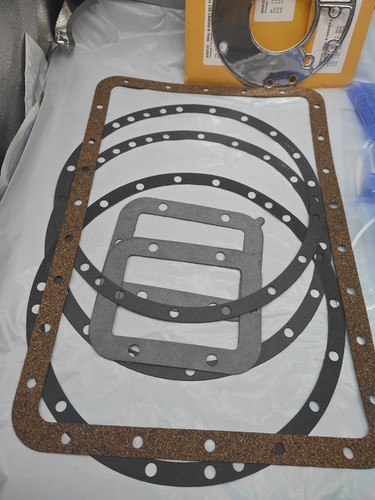 . TX100 Allison M113 armored Vehicle Trans OHK W/ seals, Rings & Gaskets - Picture 6 of 12