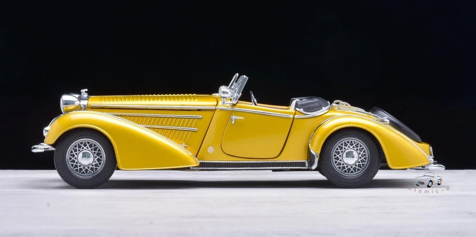 SunStar 1:18 HORCH 855 Horch 1939 Vintage Car Gold Alloy Car Model - Image 2 of 4
