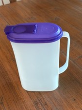 Tupperware Slim Line 2 Qt Refrigerator Door P...