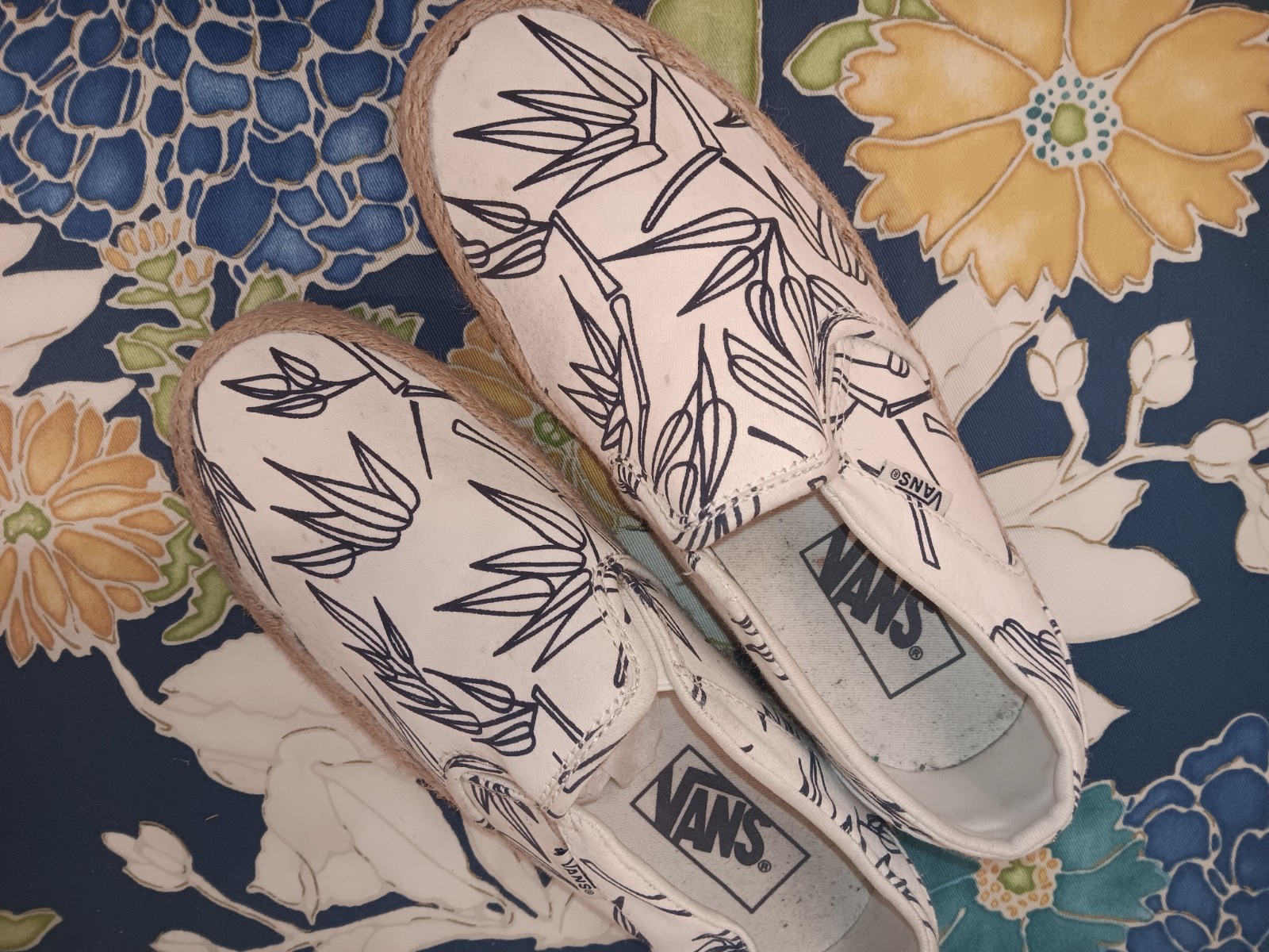 Tropical BAMBOO Leaf VANS slip On Sz 7  Espadrille Sneakers Asher thumbnail 2