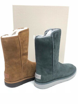 UGG Australia Women's Abree Short II Boots Suede Sheepskin UGG Australia Women's Abree Short II Boots Suede Sheepskin