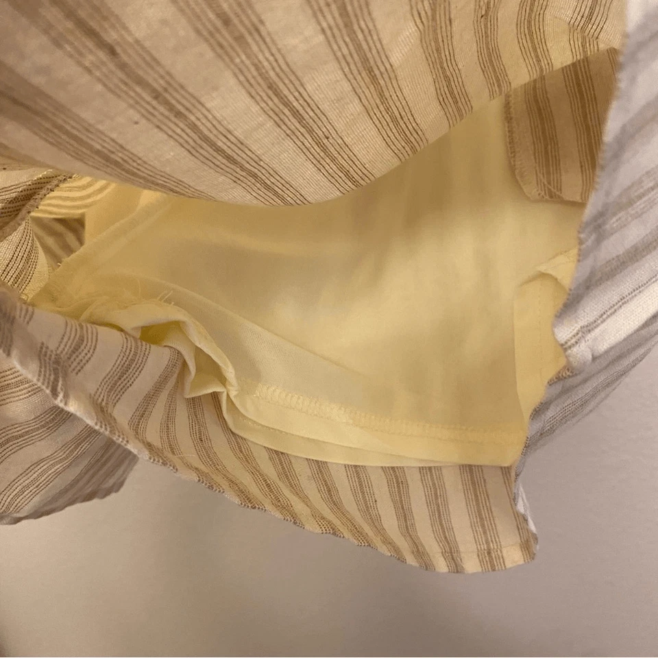 Mono mameluco manga volantes a rayas beige tostado marfil The Post L Foto 4 de 4