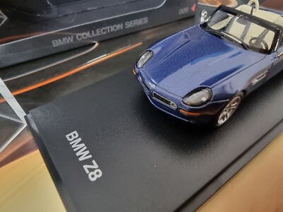 NEW BMW COLLECTION SERIES Z8 IN BLUE 1:64 IN PRESENTATION BOX