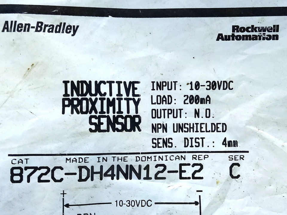 Sensor de proximidad inductivo Allen-Bradley 872C-DH4NN12-E2 10-30 V DC Foto 3 de 3