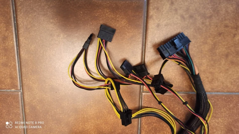 ALIMENTATORE PER PC 600W ATX VULTECH VENTOLA 12CM GS-600R ATX 1.3 600w - Immagine 3 di 4