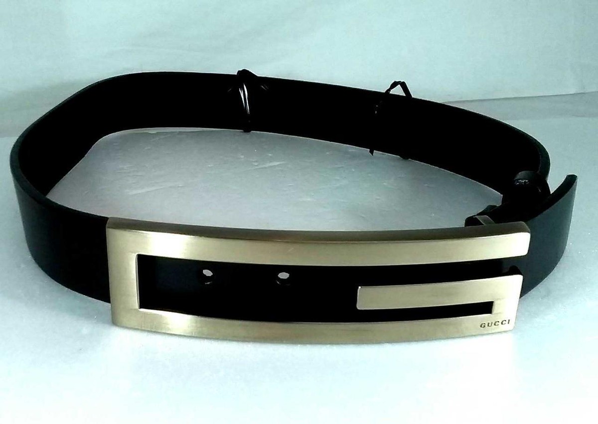 Gucci Belt Black Silver Color Logo Buckle Leather Ladies  display picture 1