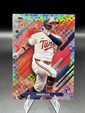 Topps 2025 Finest Brooks Lee #299 Checkerboard Refractor RC Minnesota Twins
