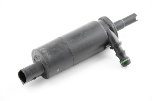 VW Golf 6 1K / 5K1 Scheinwerferreinigung Wischwasserpumpe 3B7955681