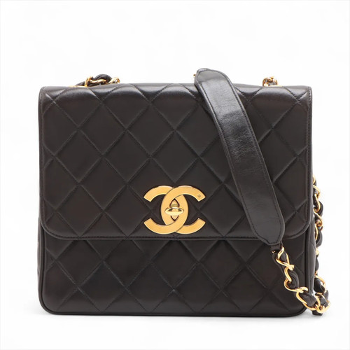 Chanel Matelasse Lambskin Single Flap Single Chain Bag Black Gold Metal Fittings