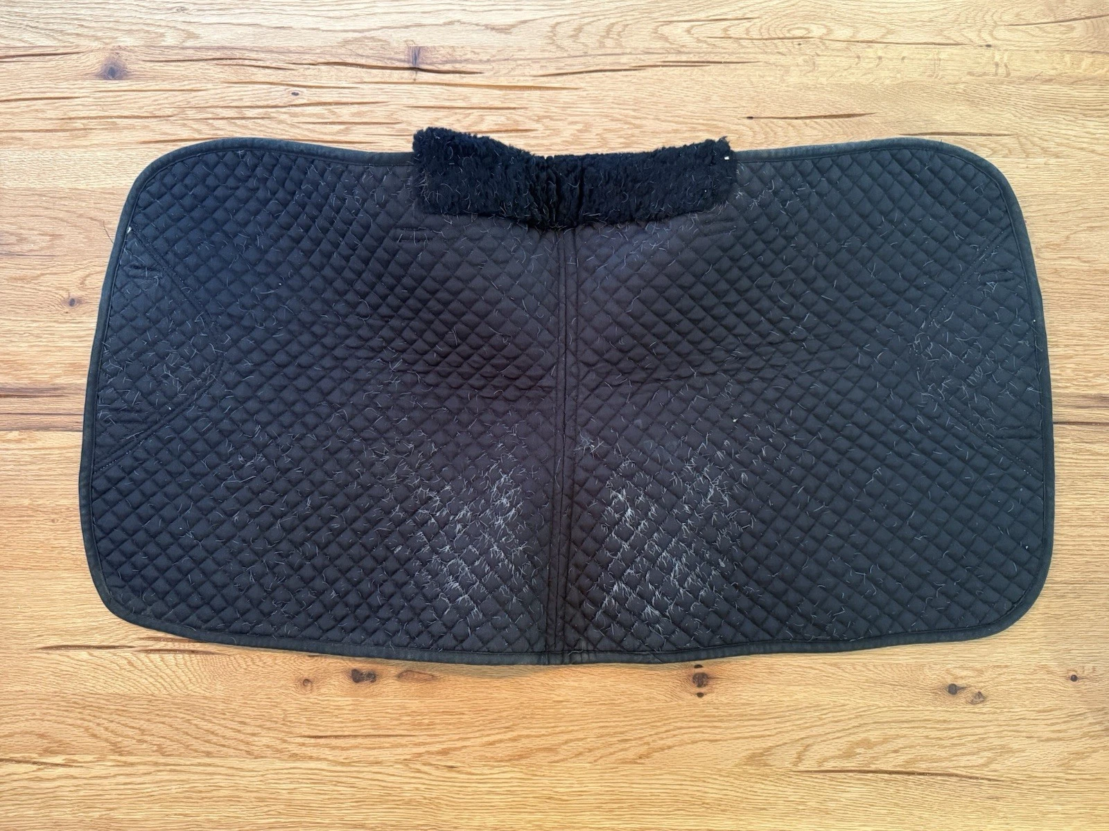 LeMieux Pro Lambskin Medium Dressage - Used Condition 6