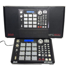 Used Akai MPC500 Music Production Sampler Sequencer BOX