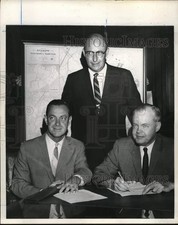 1967 Press Photo Borough Pres. Robert Connor, Lawrence Simons, John Huntington