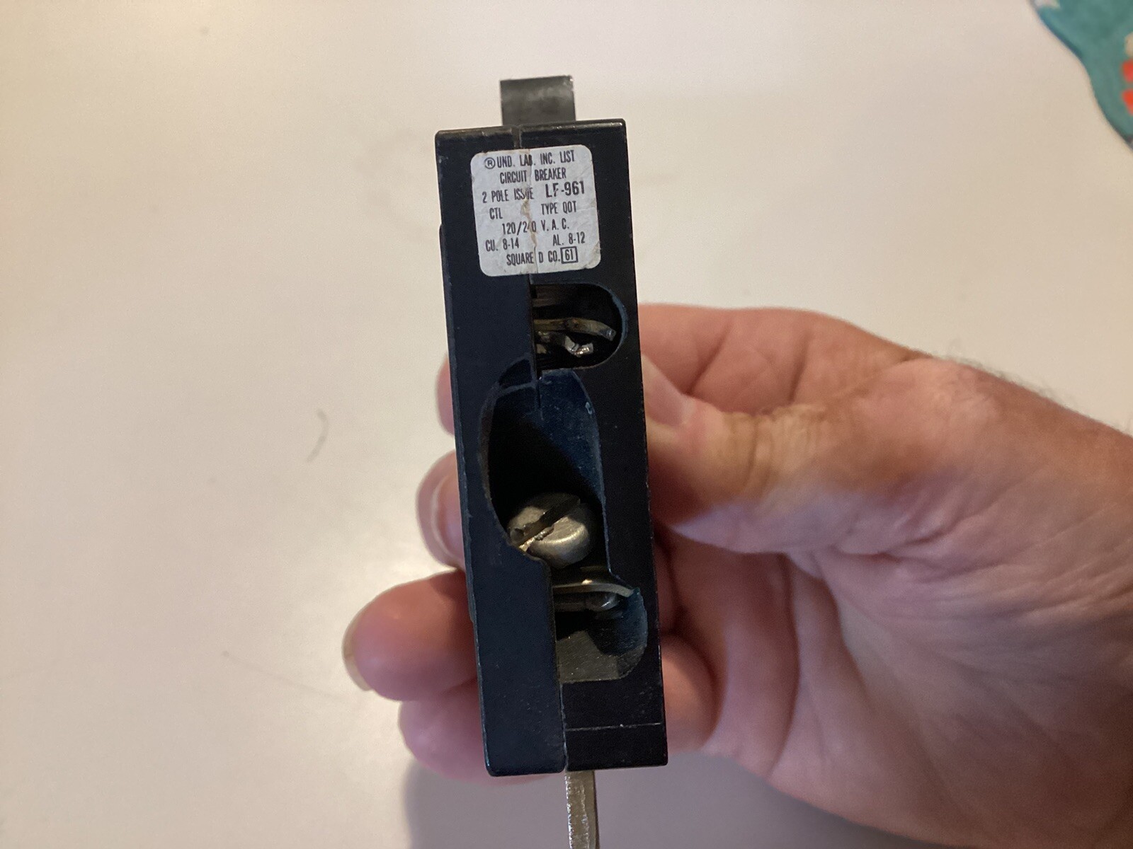 Square D 2 Pole LF 961 15 Amp Double Circuit Breaker. 