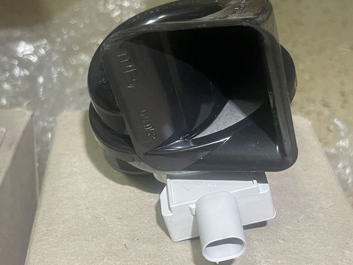 NEW OEM BMW Mini Air Hor PN:61337313624 & 61337313625 Priced NEW OEM BMW Mini Air Hor PN:61337313624 & 61337313625 Priced