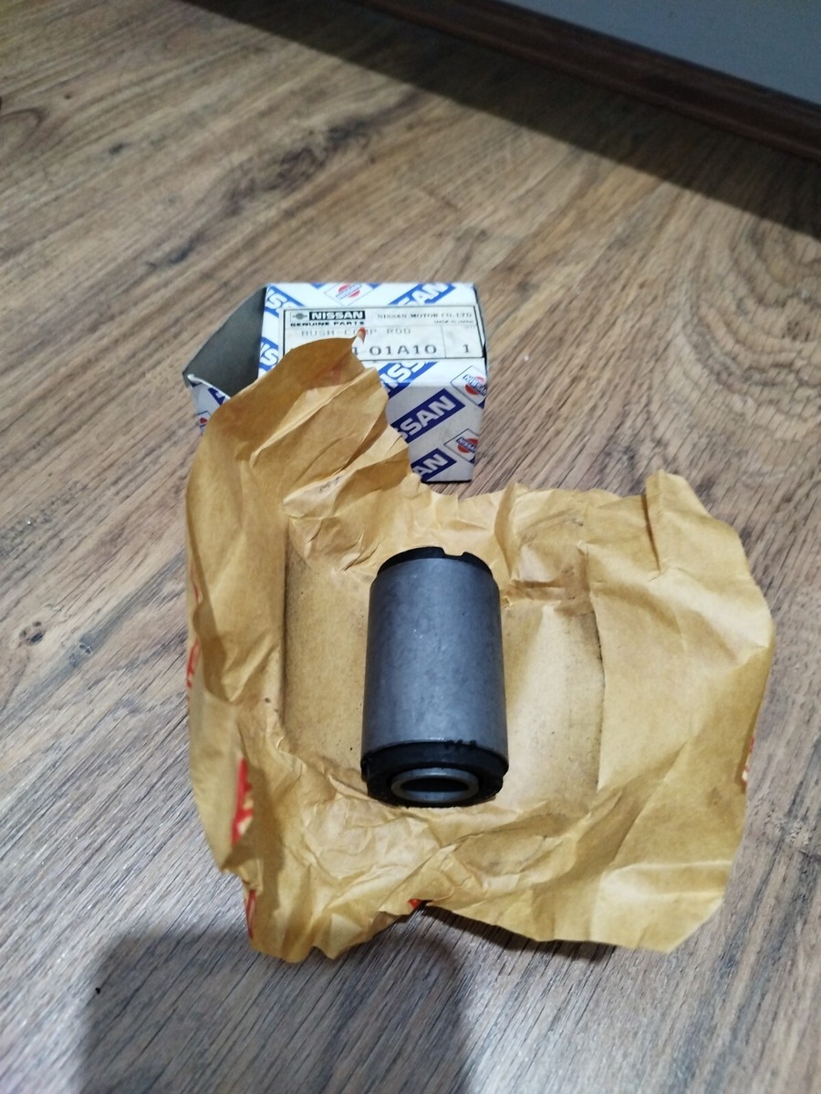 Genuine Nissan Prairie & Cherry Front Suspension Arm Bush 54504 
