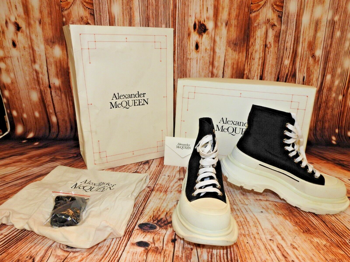 Alexander Mcqueen Slick Tread Canvas High top black white Alexander Mcqueen Slick Tread Canvas High top black white