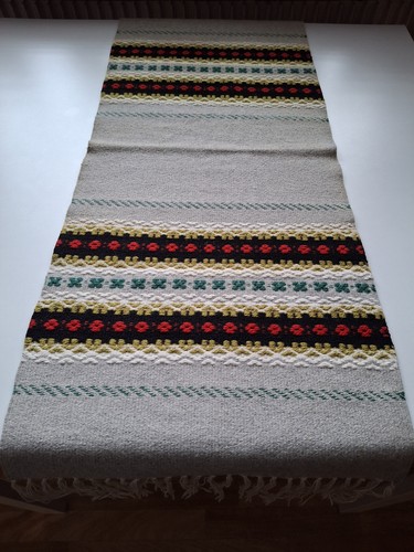 Swedish vintage wool table runner table cloth - Picture 7 of 11