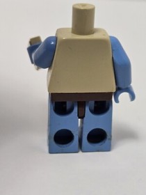 LEGO Star Wars 7186 Watto's Junkyard- Watto & Aldar Beedo Minifgures Good Condit