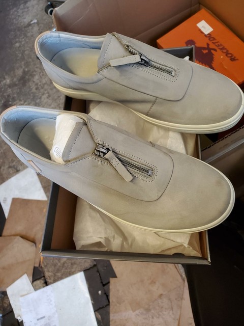 ecco women's soft 7 zip ii sneaker