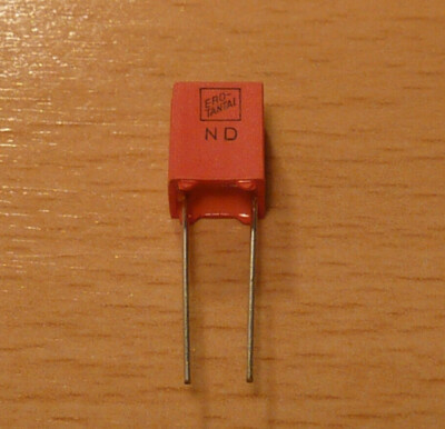3 Stck. ERO-Tantal-Elektrolytkondensator 33µF / 10V, Rastermaß 5mm