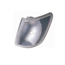 Clignotant Mazda 121