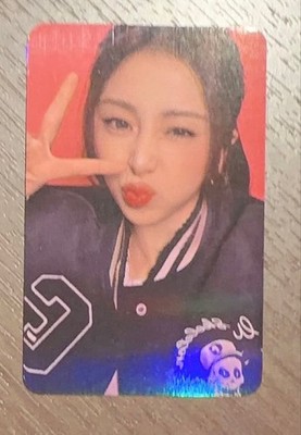 Le Sserafim Yunjin VR Concert Special Photocard Benefit