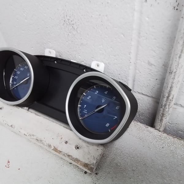 Maserati Ghibli 2017 Instrument cluster P/N 670100152