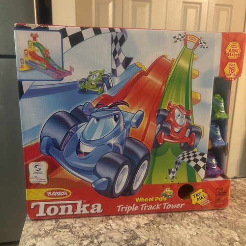 Vintage 2006 Playskool Tonka Wheel Pals Triple Track Race Tower W/Cars BRAND NEW