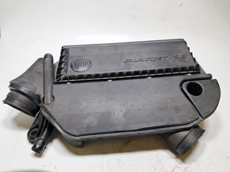 51974807 boite filtre air FIAT 500L 351 1.3DIESEL 199B4000 2012 K6579-311687
