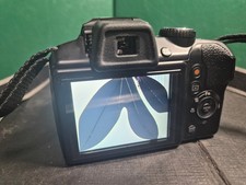 FujiFilm FinePix S9200 50X Zoom Digital Bridge Camera WORKS LCD Cracked