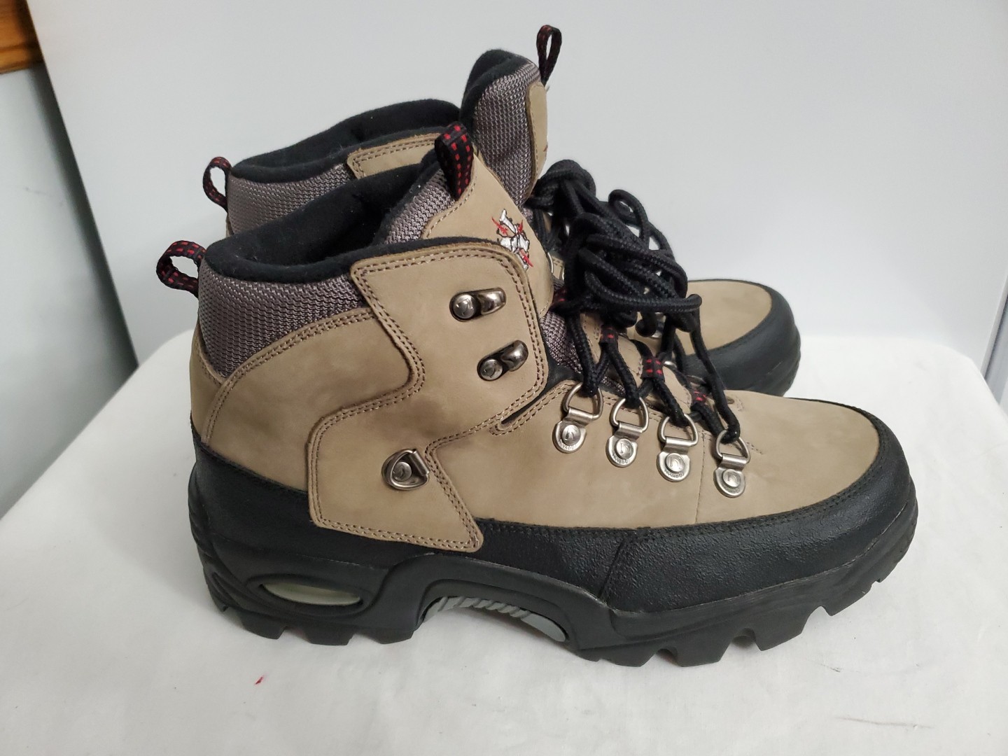 Nevados Anatomical Air Womens Waterproof Leather  Hiking Boots Size 10