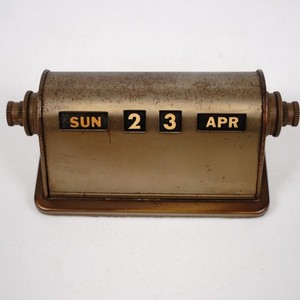 Vintage Park Sherman Brass Perpetual Desk Calendar Springfield IL USA