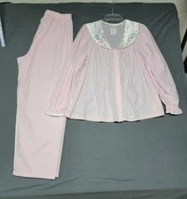 VTG~KOMAR~Womans Pajamas LARGE 16-18 Made in USA Pink Stripes Satin Embroidered