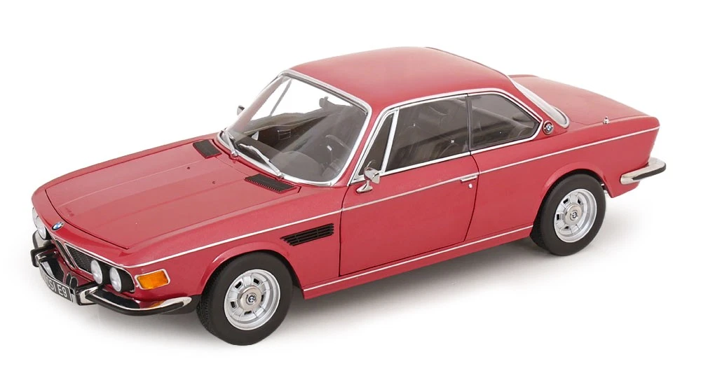 KK SCALE MODELS 1971 BMW 3.0 S E3 2 Serie Light Blue metallic LE 1000pc 1 :18*New