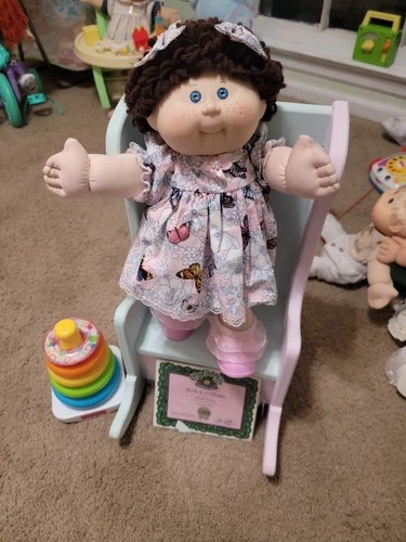 2008 Cabbage Patch Kid  25th Anniversary  Adoption Papers  Great Condition