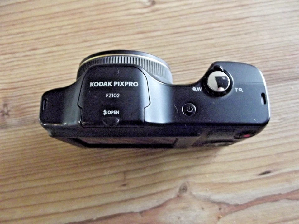 ORIGINAL Kodak Pixpro FZ102 16Mp Digital Camera - Black - Tested & Working - Bild 2 von 4
