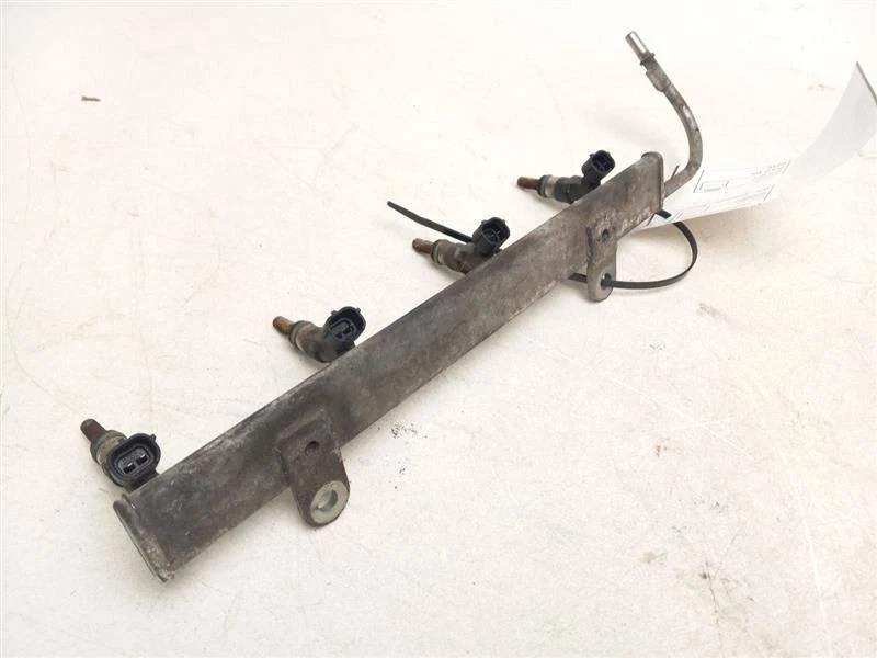 MITSUBISHI OUTLANDER 2011 inyector de riel de combustible Foto 3 de 4