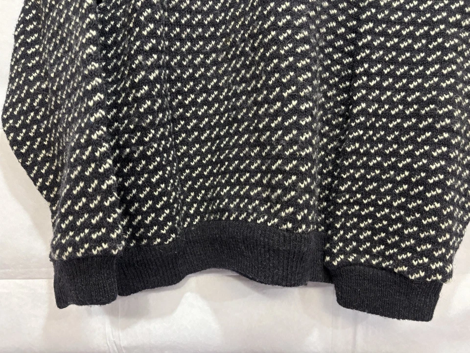 LL Bean Sweater Heavy Wool Rayon Blend Norway Men’s Knit Excellent Vintage - Image 3 of 4