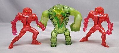 McDonald's Ben 10 Ultimate Alien Happy Meal Toys 201 1 Humungousaur/Water Hazard