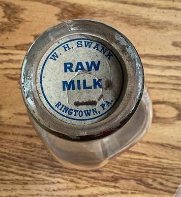 Old Ringtown PA Milk Bottle Gearhart’s Dairy Quart Cow & Cap Schuylkill County - Image 1 of 4