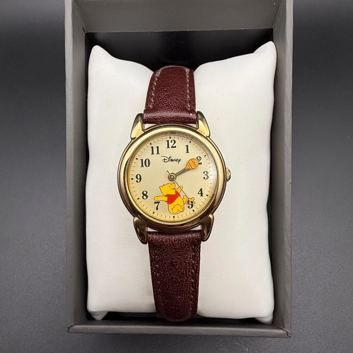 Disney: Winnie the Pooh and friends mood watch and moon ring (size 6 ) in brown Disney Winnie the Pooh Watch Timex Bees Seconds Hands  main image 4