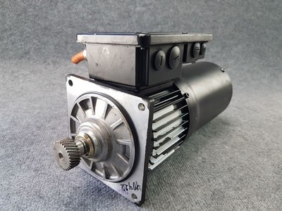 Lenze | GKS04-3M HAK 071-31 | Engine: MDFMABS 071-31 i=5.123 Resolver TS2651N141