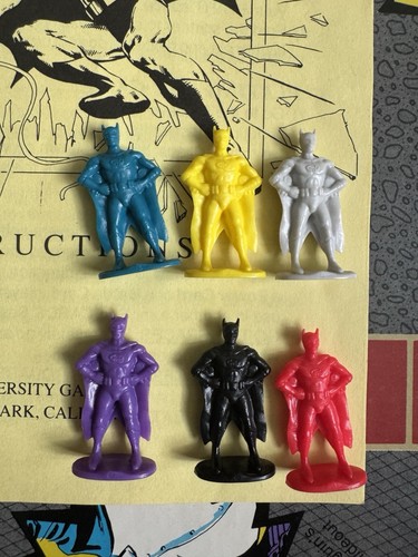 Vtg 1989 The Batman Game 50th Anniversary Edition Glow in the Dark DC Complete - Picture 2 of 12