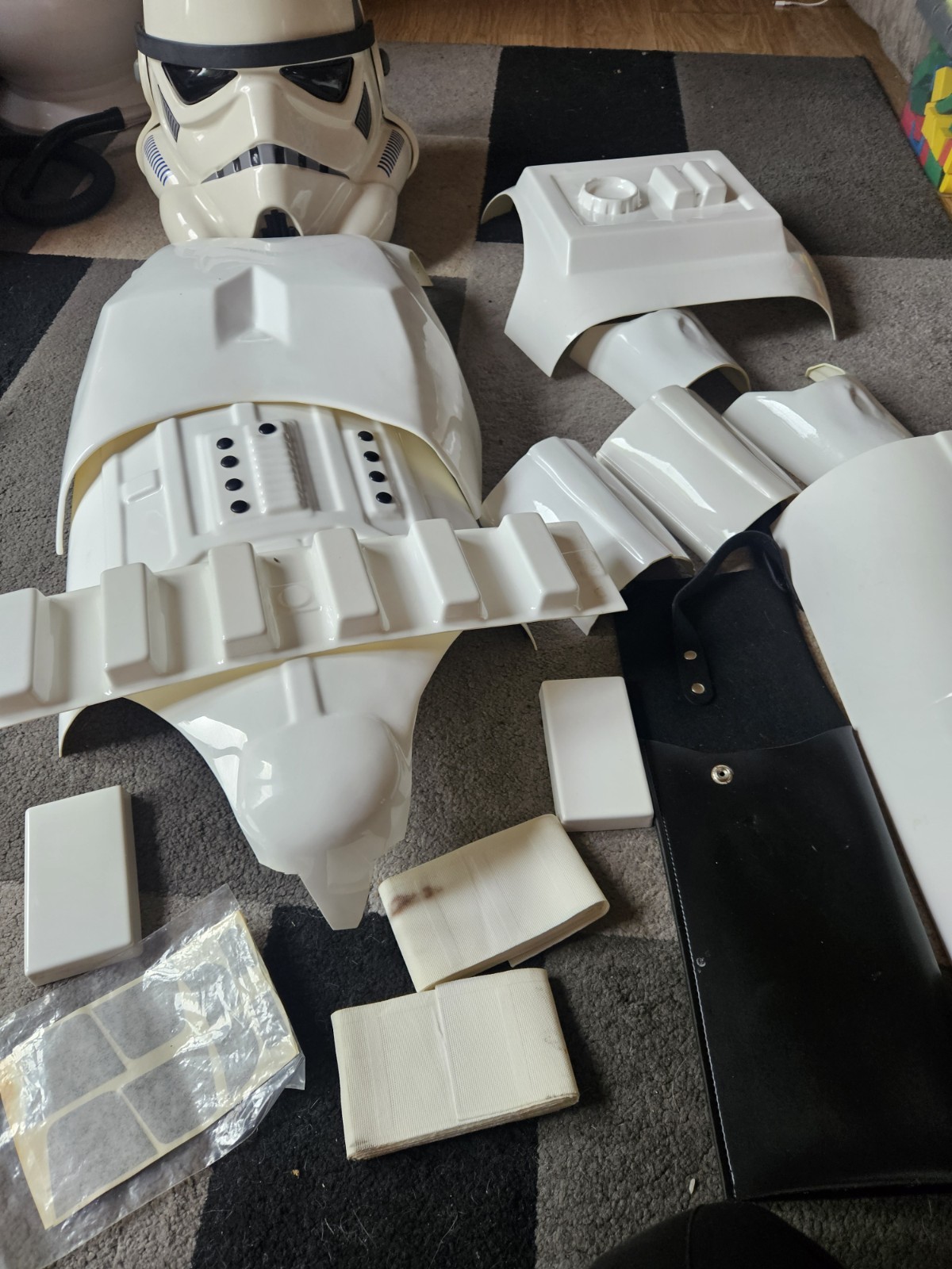 Star Wars Storm trooper armor costume Life Sized with Helmet and Holster