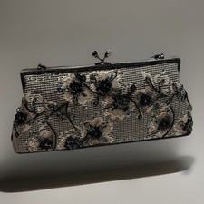 Vtg Victorian Beaded Tapestry Kiss Lock Clutch Handbag Made In China